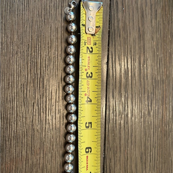 Tiffany& Co - Picture 7 of 8